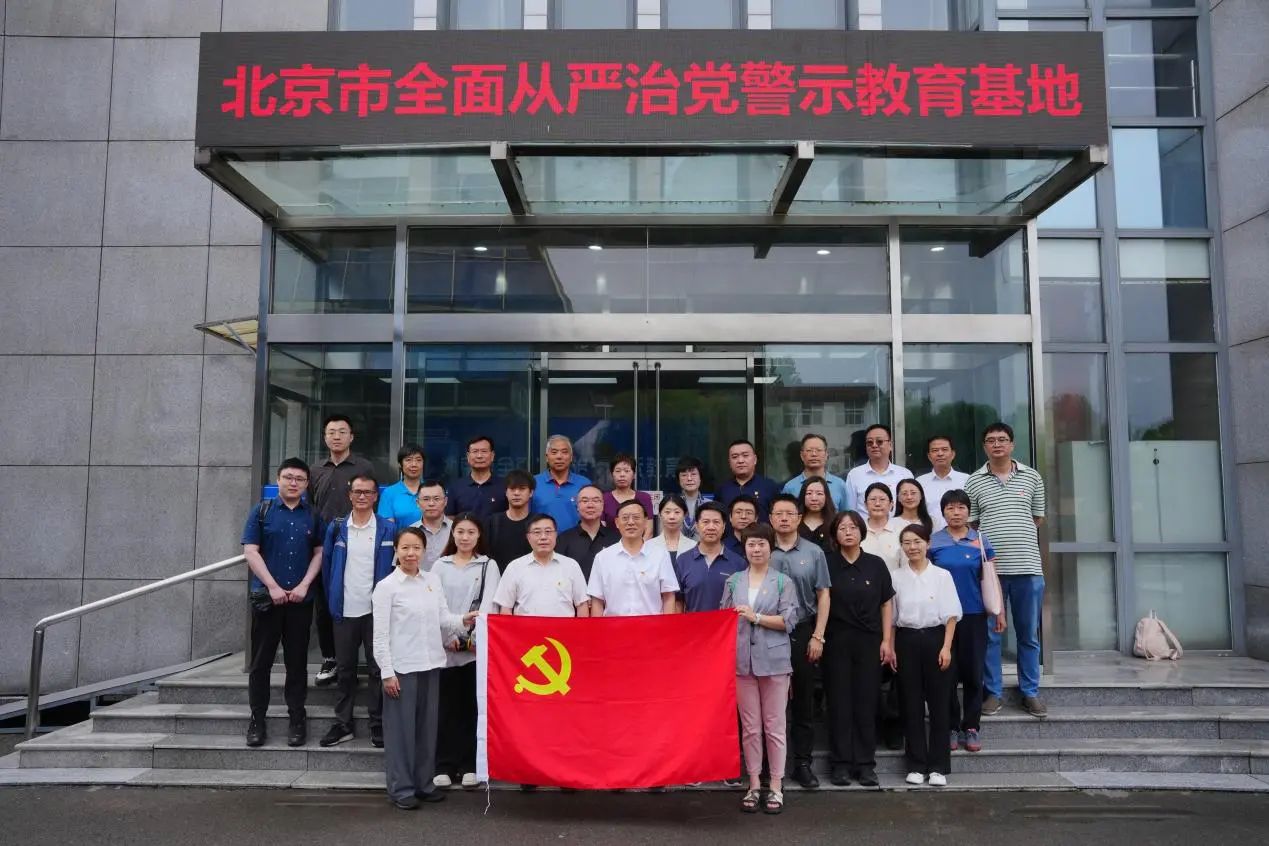 1752806098777892.jpg 90173ecfd2e81e29ec8155b0a405c387.jpg